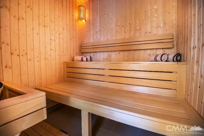 Luxury 1 Bedroom Apartment With Cozy Garden D2-2 In Morinj Cattaro Esterno foto